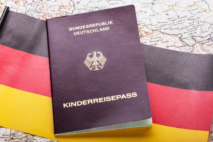 بیش از ۱۳۱ هزار نفر در سال گذشته تابعیت آلمان را اخذ نمودند